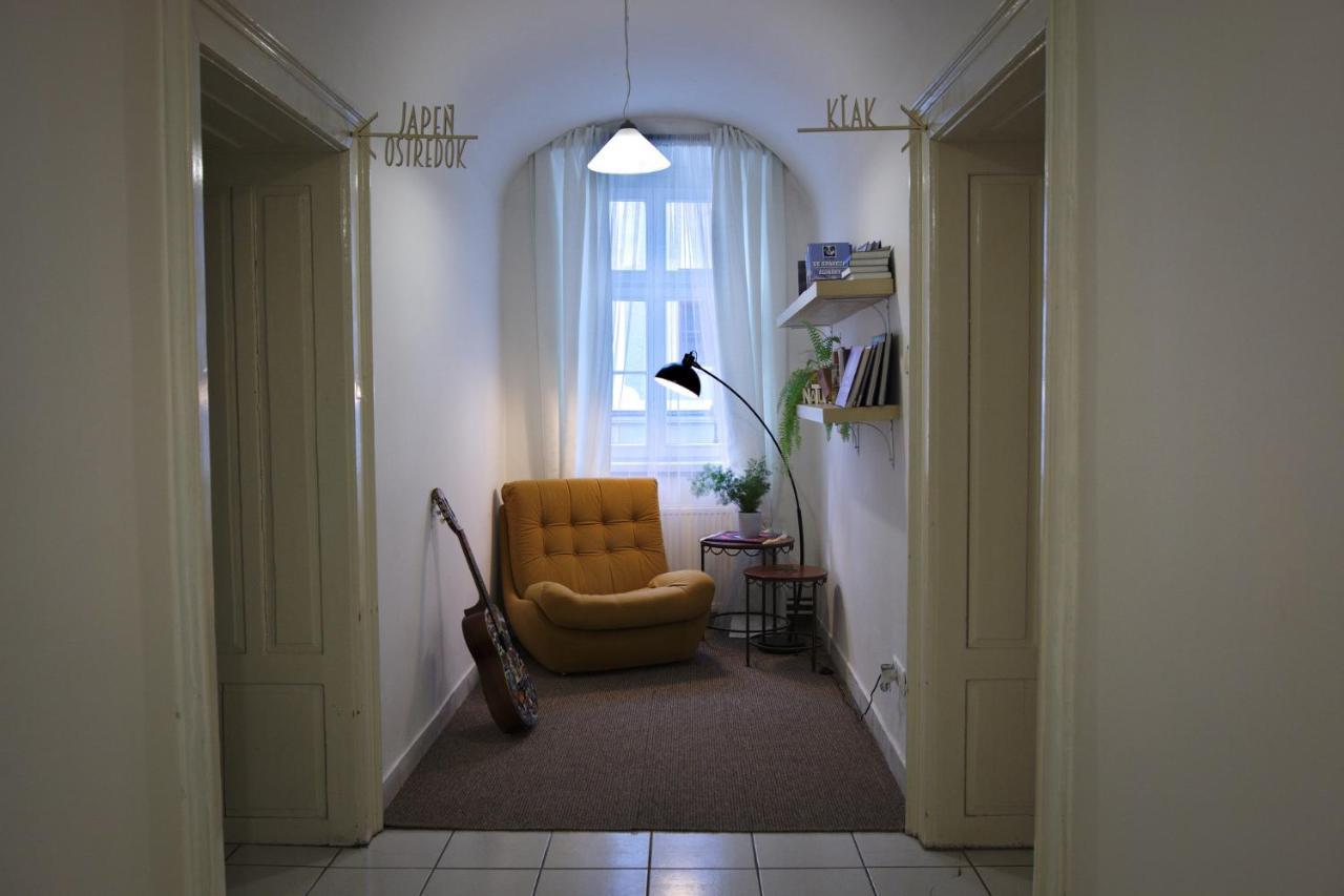 Gran Hostel Banska Bystrica Bagian luar foto