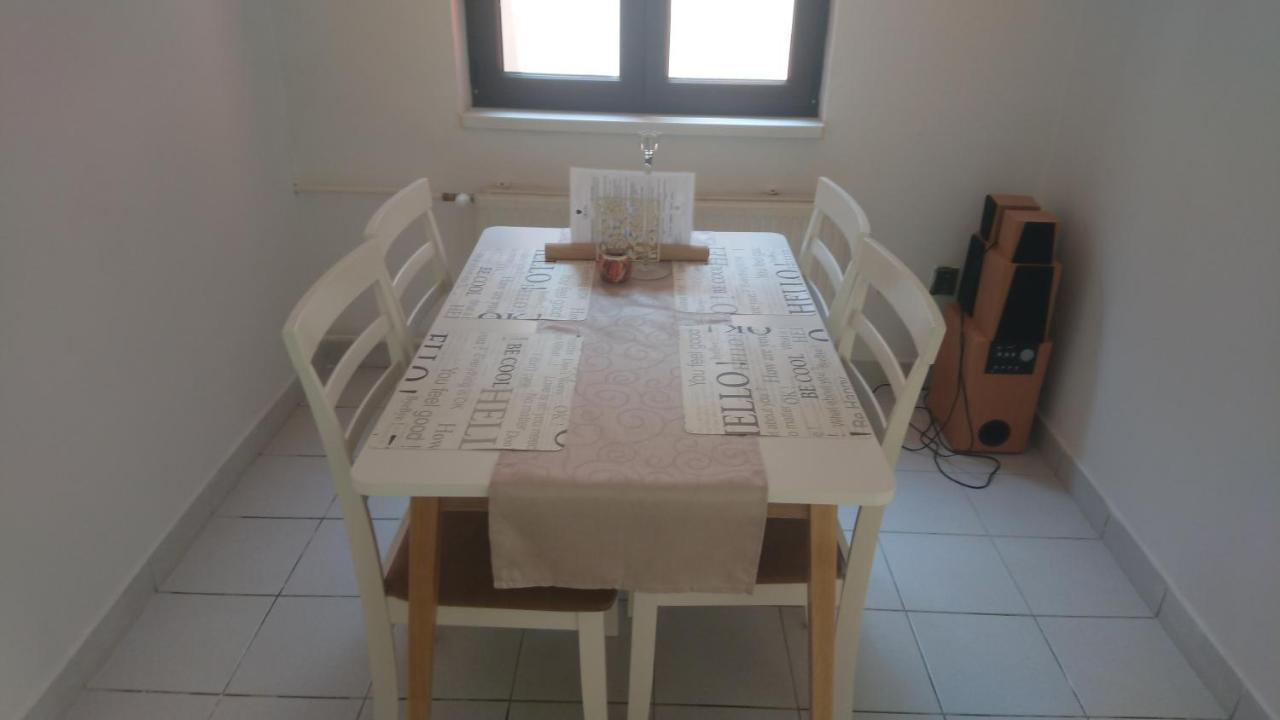 Gran Hostel Banska Bystrica Bagian luar foto