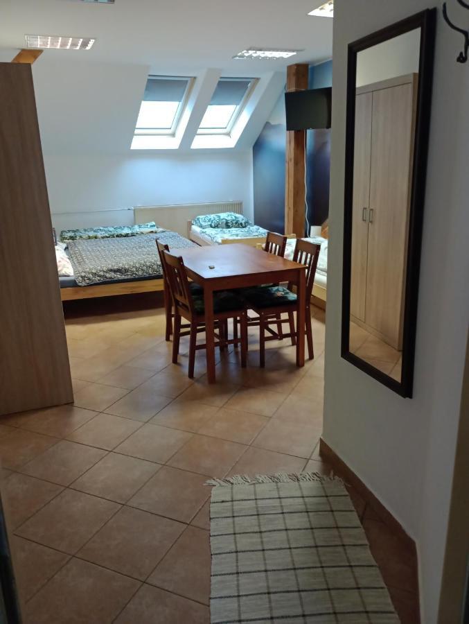 Gran Hostel Banska Bystrica Bagian luar foto