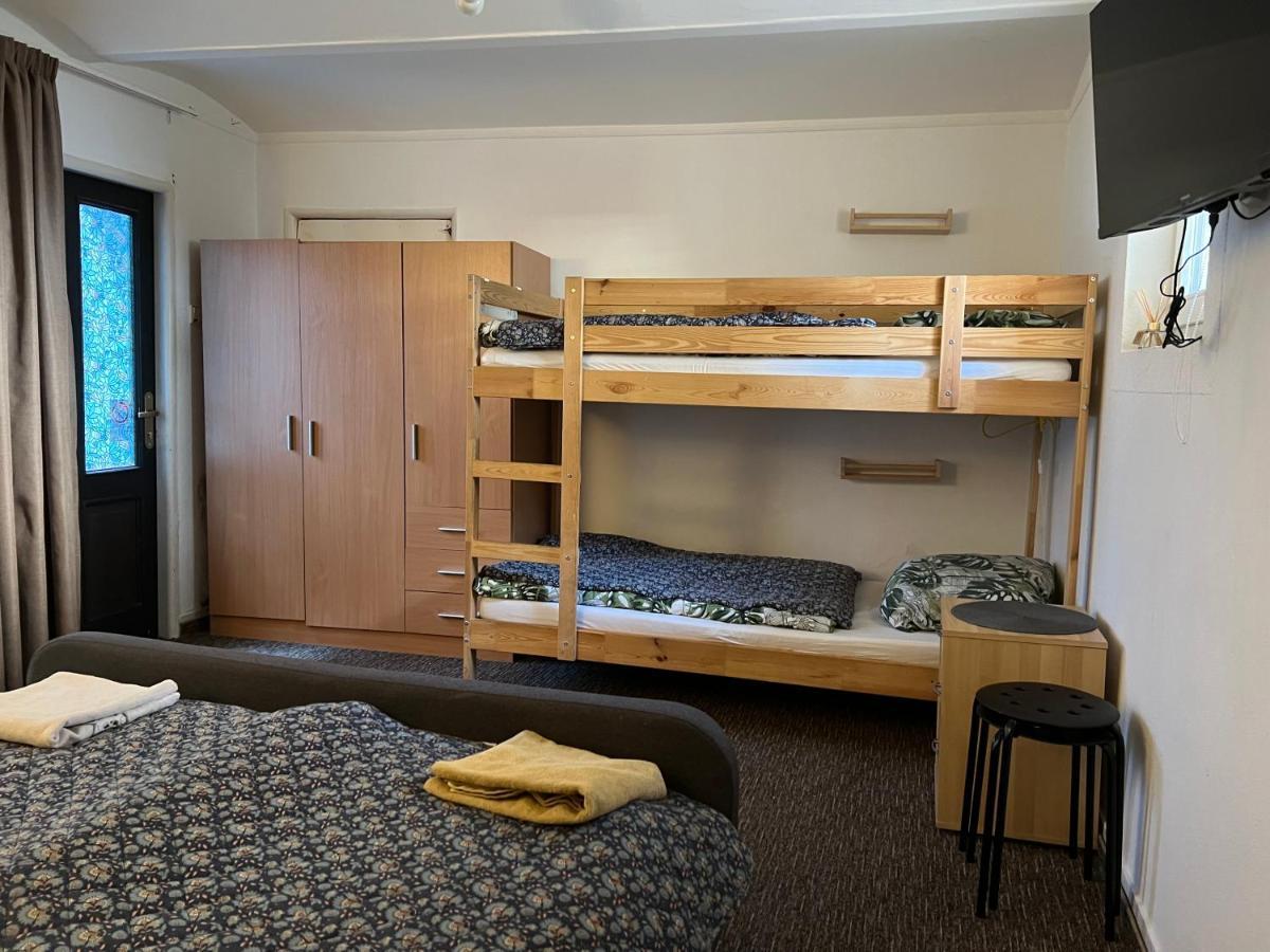 Gran Hostel Banska Bystrica Bagian luar foto